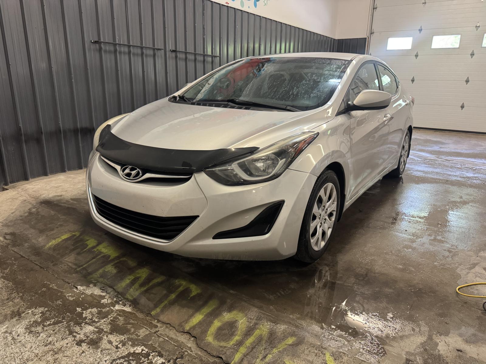 Silver 2015 Hyundai Elantra GL FWD Sedan Automatic