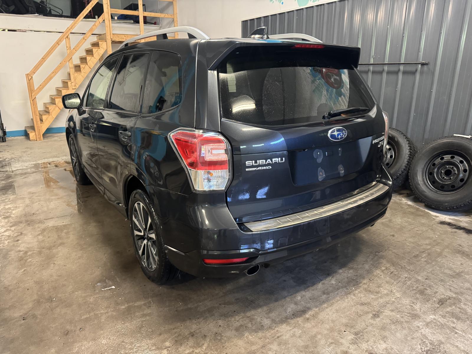 Subaru Forester 2.0XT Touring 2017 — photo 6