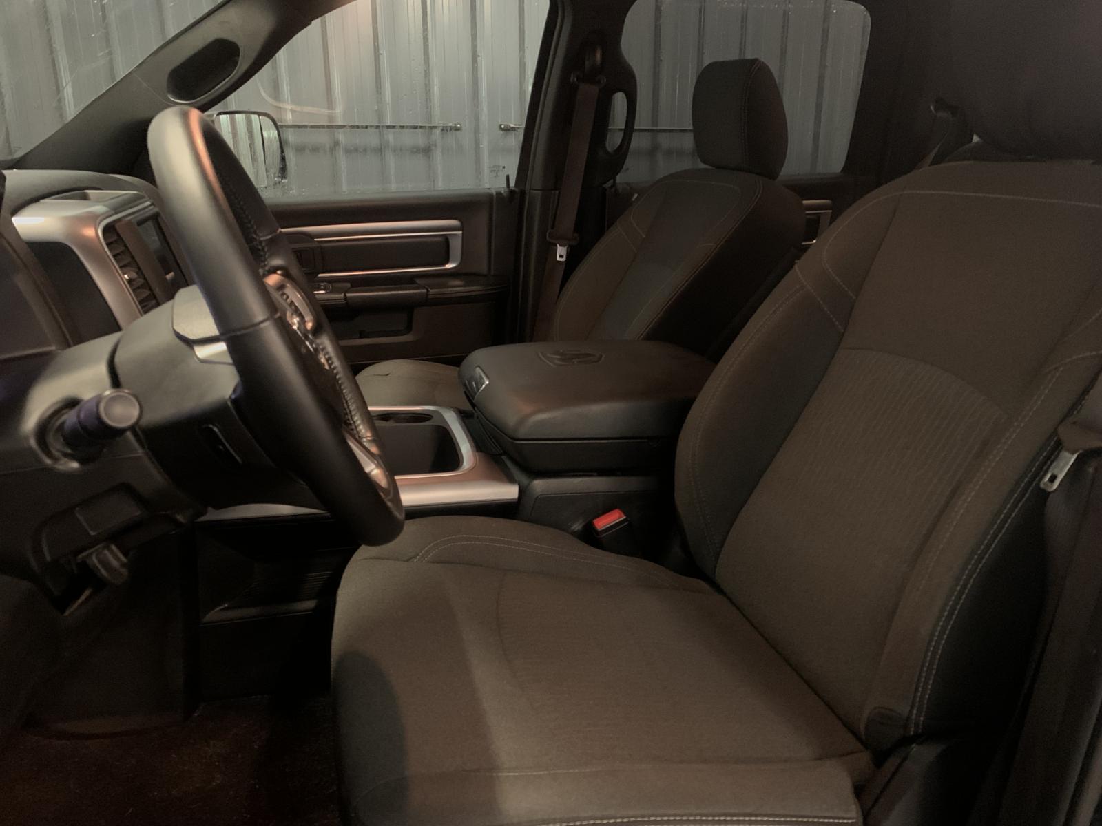 RAM 1500 Classic Warlock 2022 — photo 4