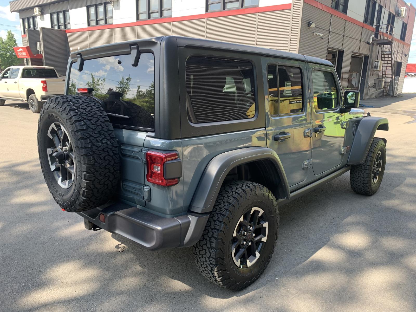 Jeep Wrangler Rubicon 2026 — photo 4