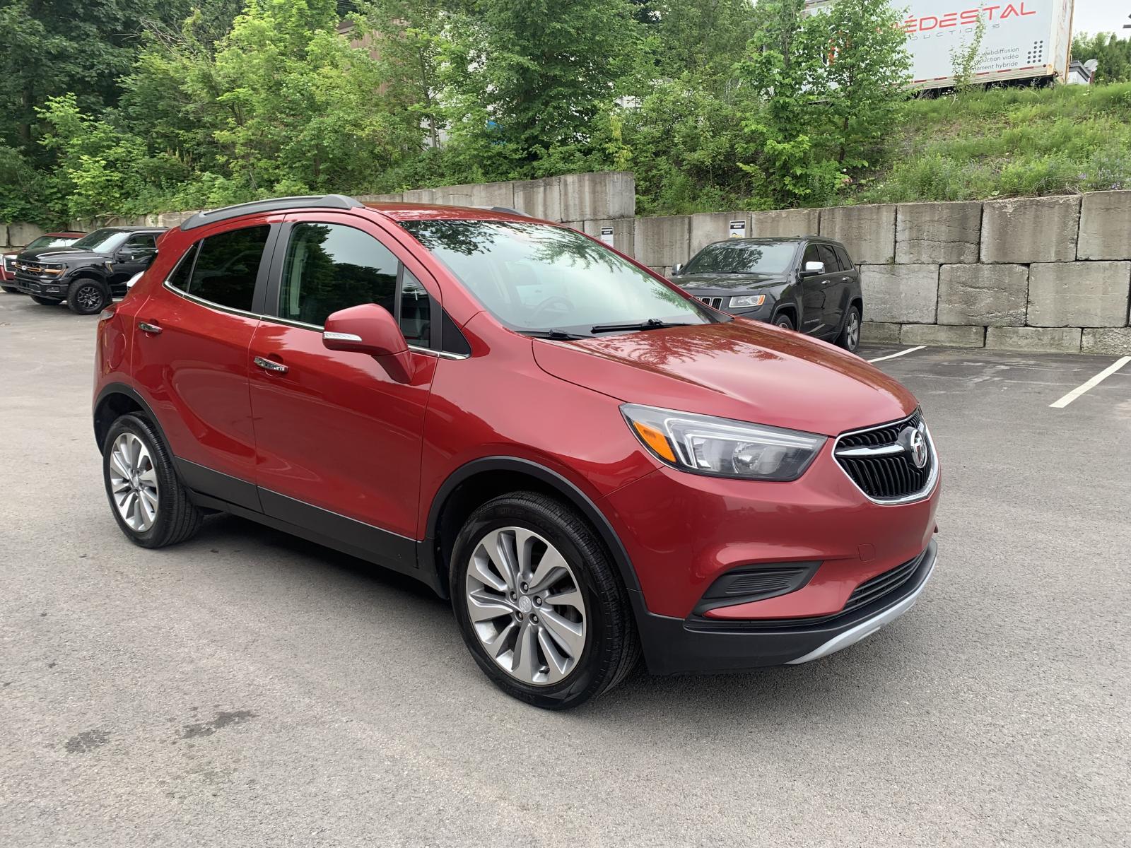 Buick Encore Preferred 2018 — photo 3