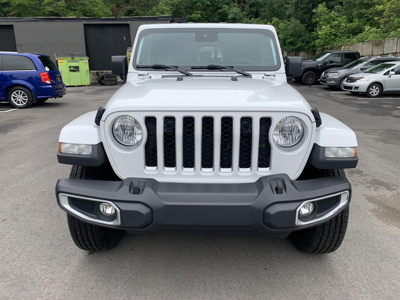 Jeep Gladiator Overland 2021 — photo 2