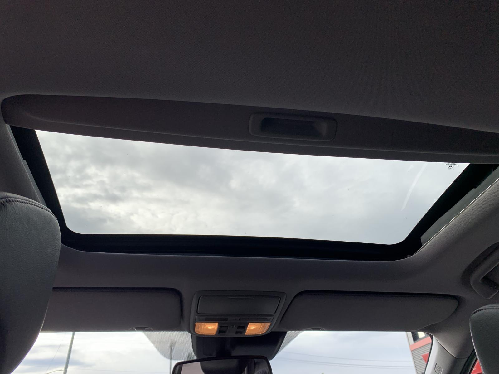 Honda CR-V EX-L 2018 — photo 8