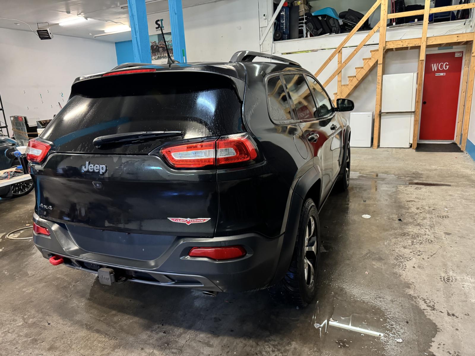Jeep Cherokee Trailhawk 2016 — photo 3