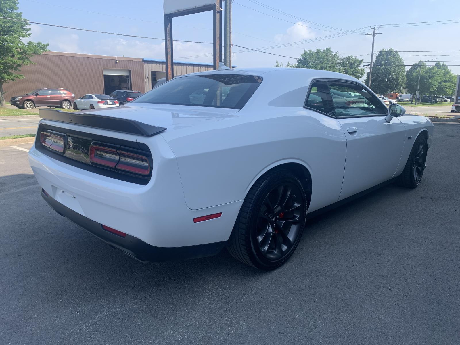 Dodge Challenger R/T 2023 — photo 4