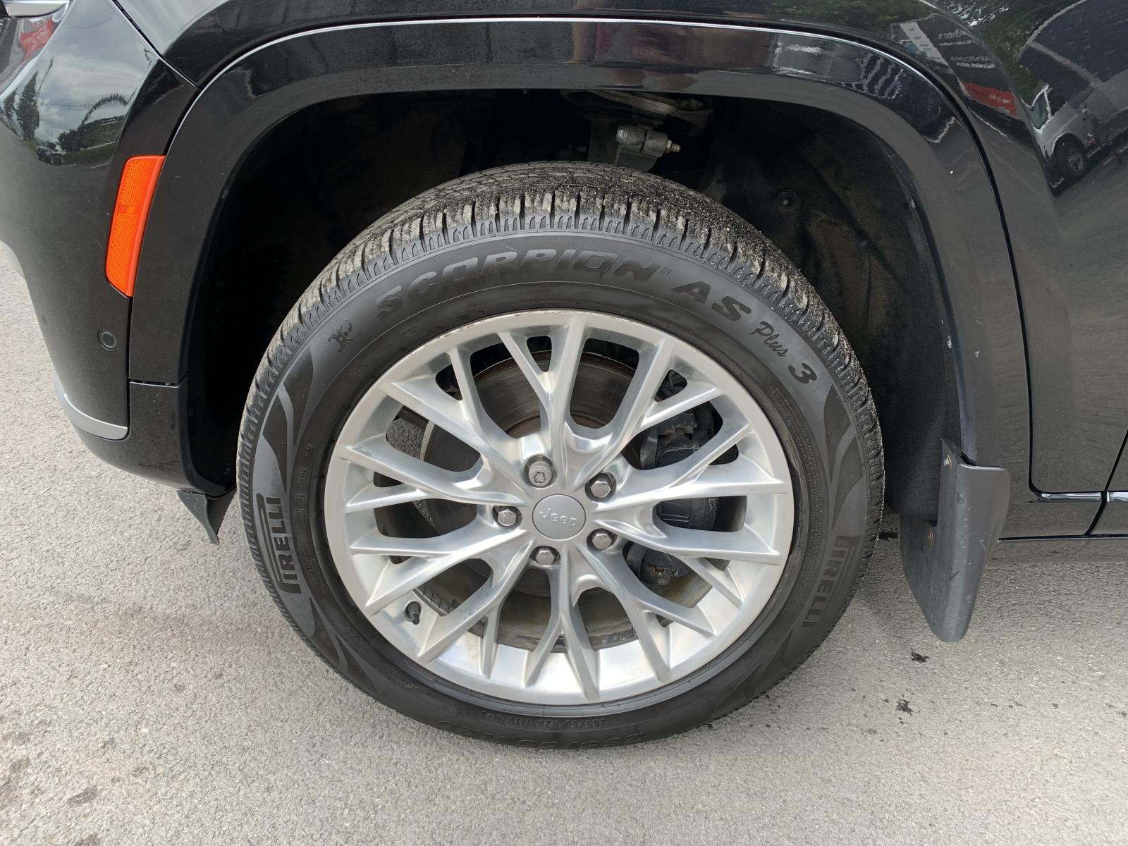 Jeep Grand Cherokee L Summit 2021 — photo 8