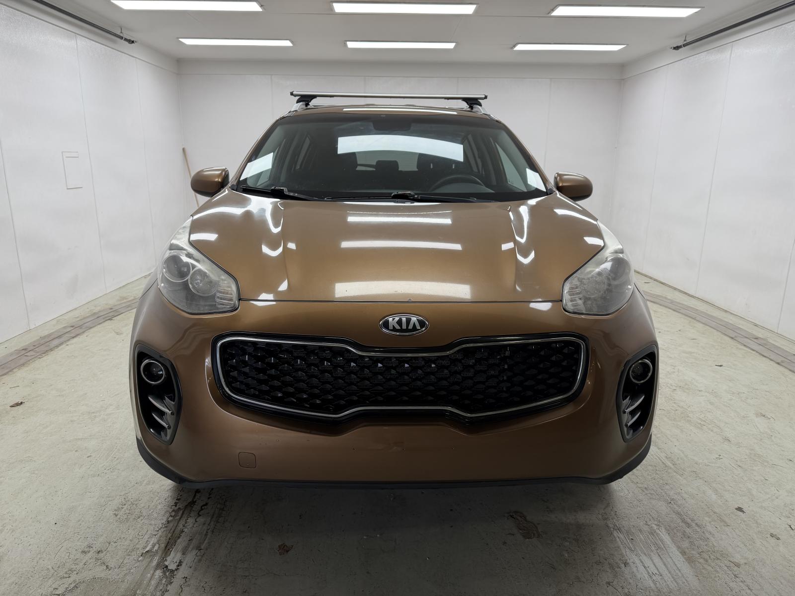 Kia Sportage LX 2017 — photo 2