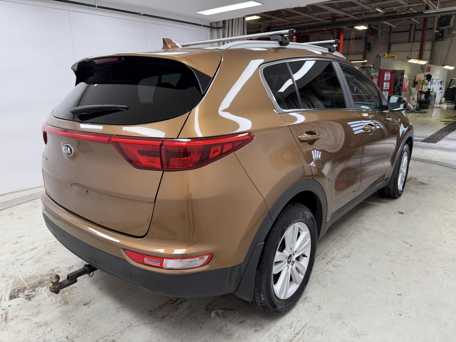 Kia Sportage LX 2017 — photo 7