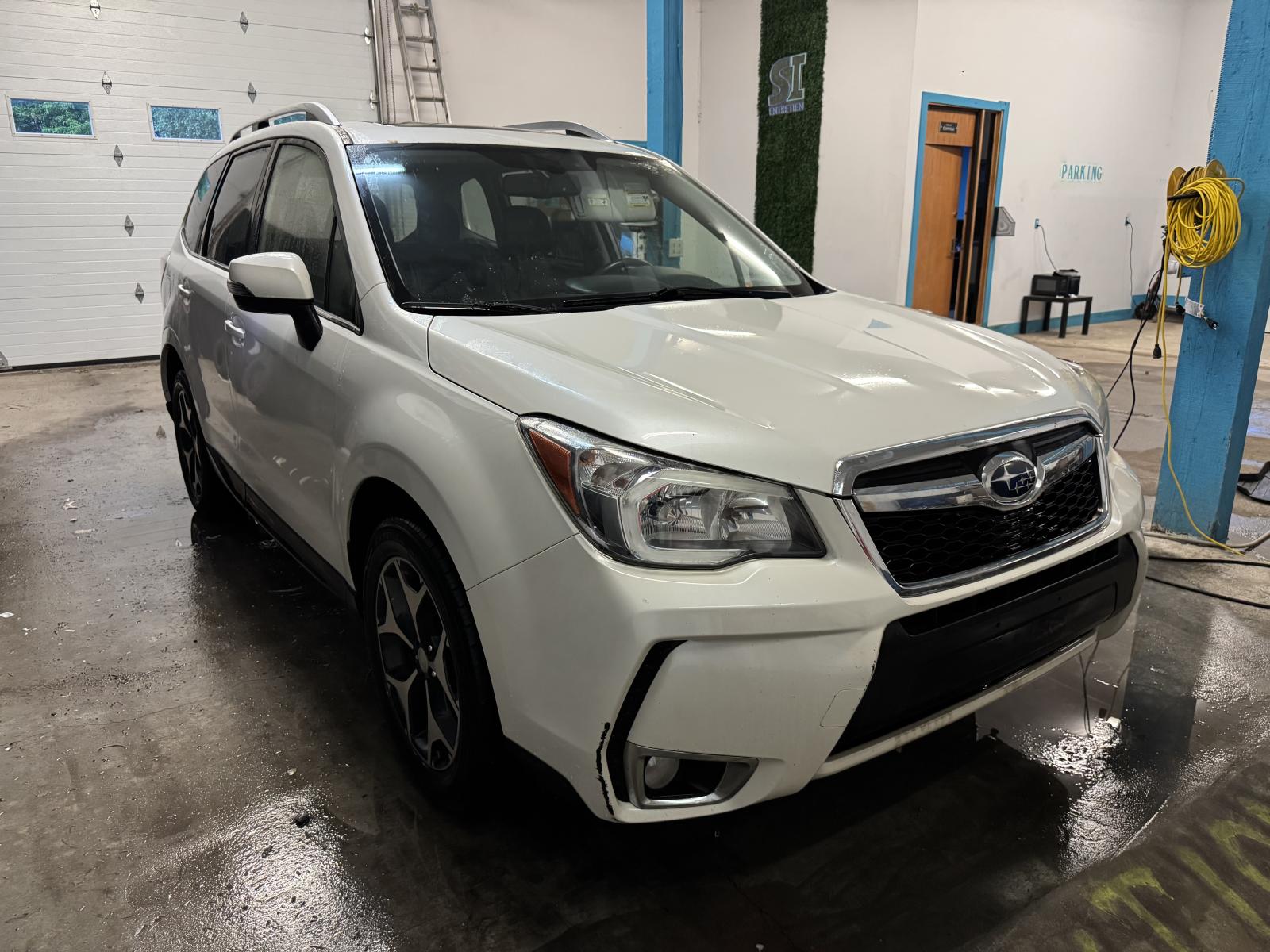 Subaru Forester 2.0XT Limited 2015 — photo 3