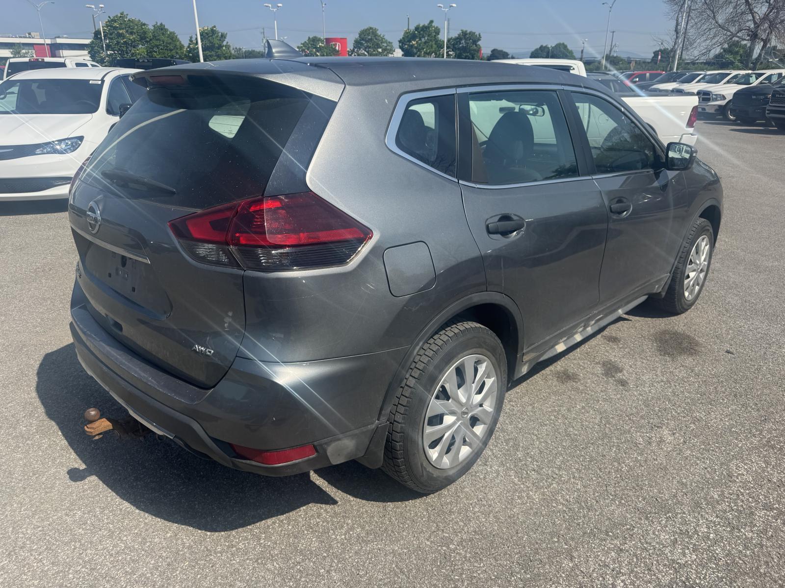 Nissan Rogue S 2019 — photo 5