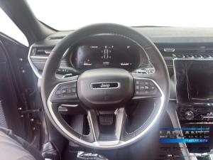 Miniature 12 Jeep Grand Cherokee Laredo 2026