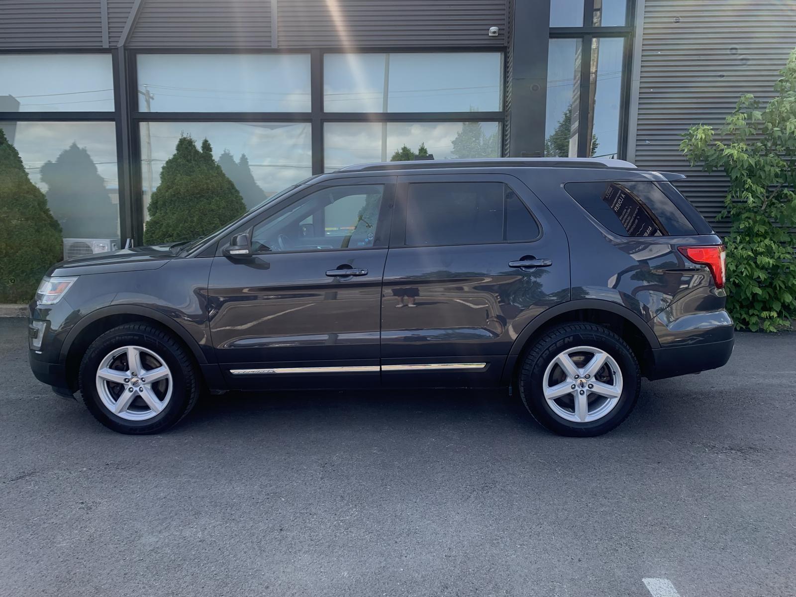 Ford Explorer XLT 2017 — photo 7