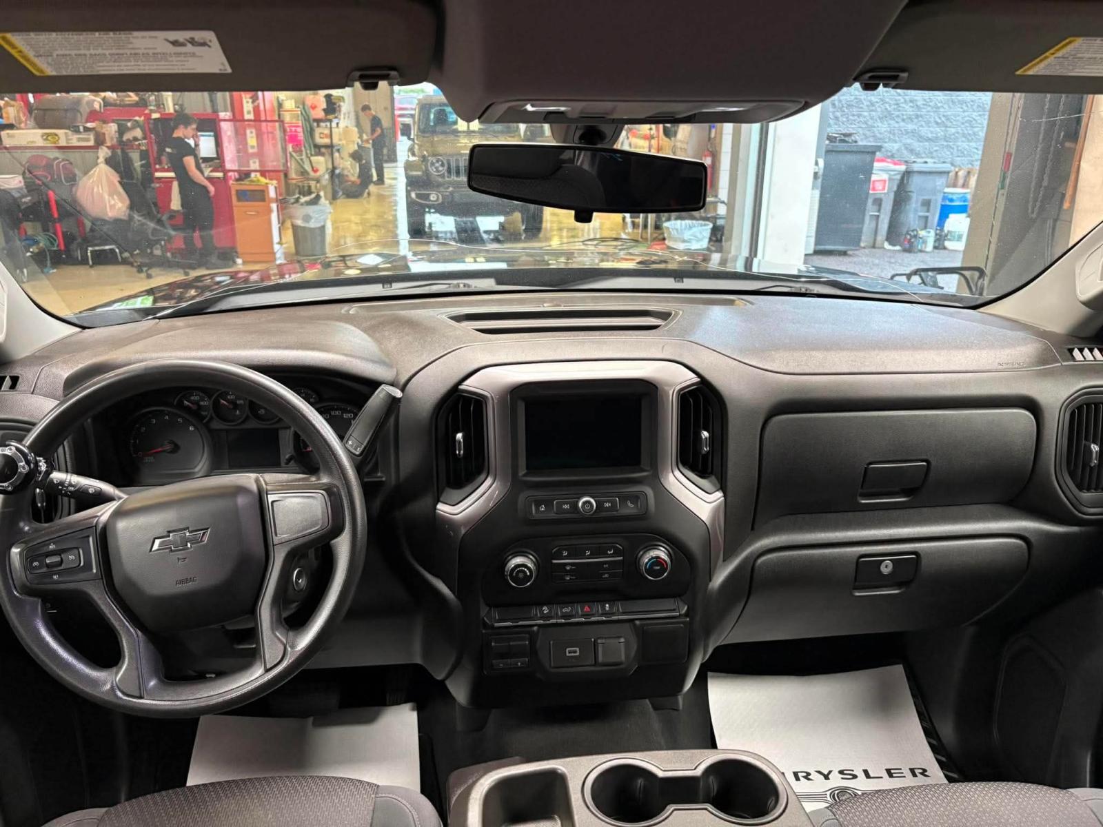 Chevrolet Silverado K1500 Trail Cus Custom Trail Boss 2019 — photo 8