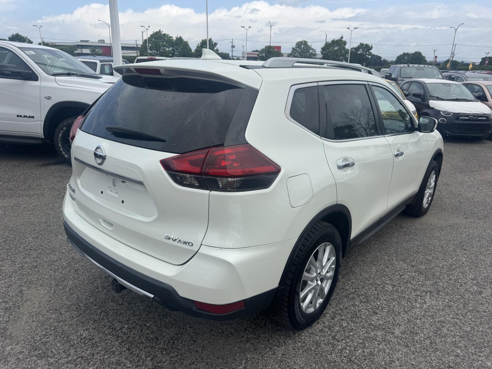 Nissan Rogue SV 2020 — photo 4