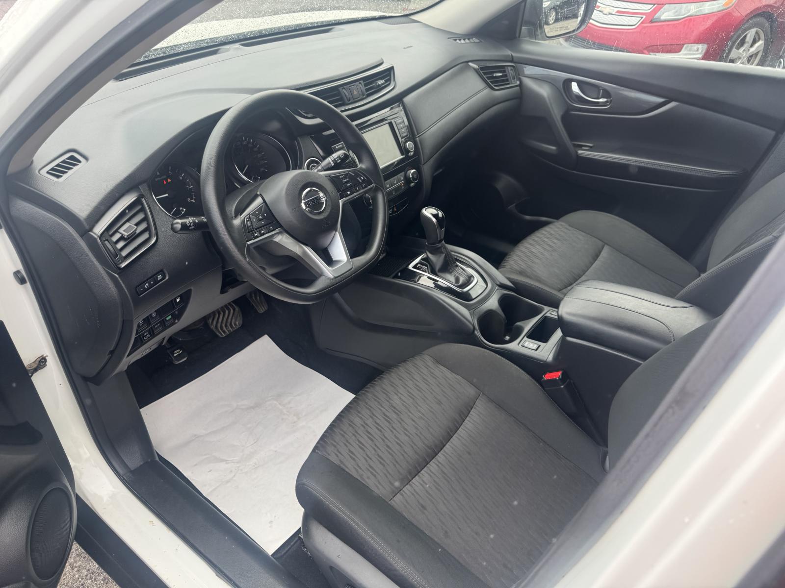 Nissan Rogue SV 2020 — photo 6