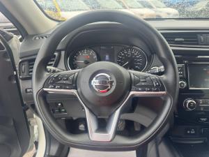 Thumbnail 10 Nissan Rogue SV 2020