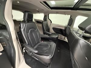 Miniature 13 Chrysler Pacifica Limited 2023