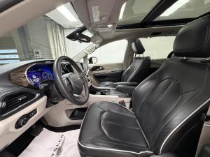 Miniature 17 Chrysler Pacifica Limited 2023