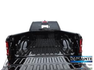 Thumbnail 17 RAM 1500 Express 2026