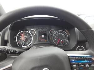 Thumbnail 14 RAM 1500 Express 2026