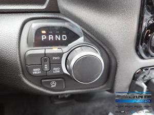 Thumbnail 15 RAM 1500 Express 2026