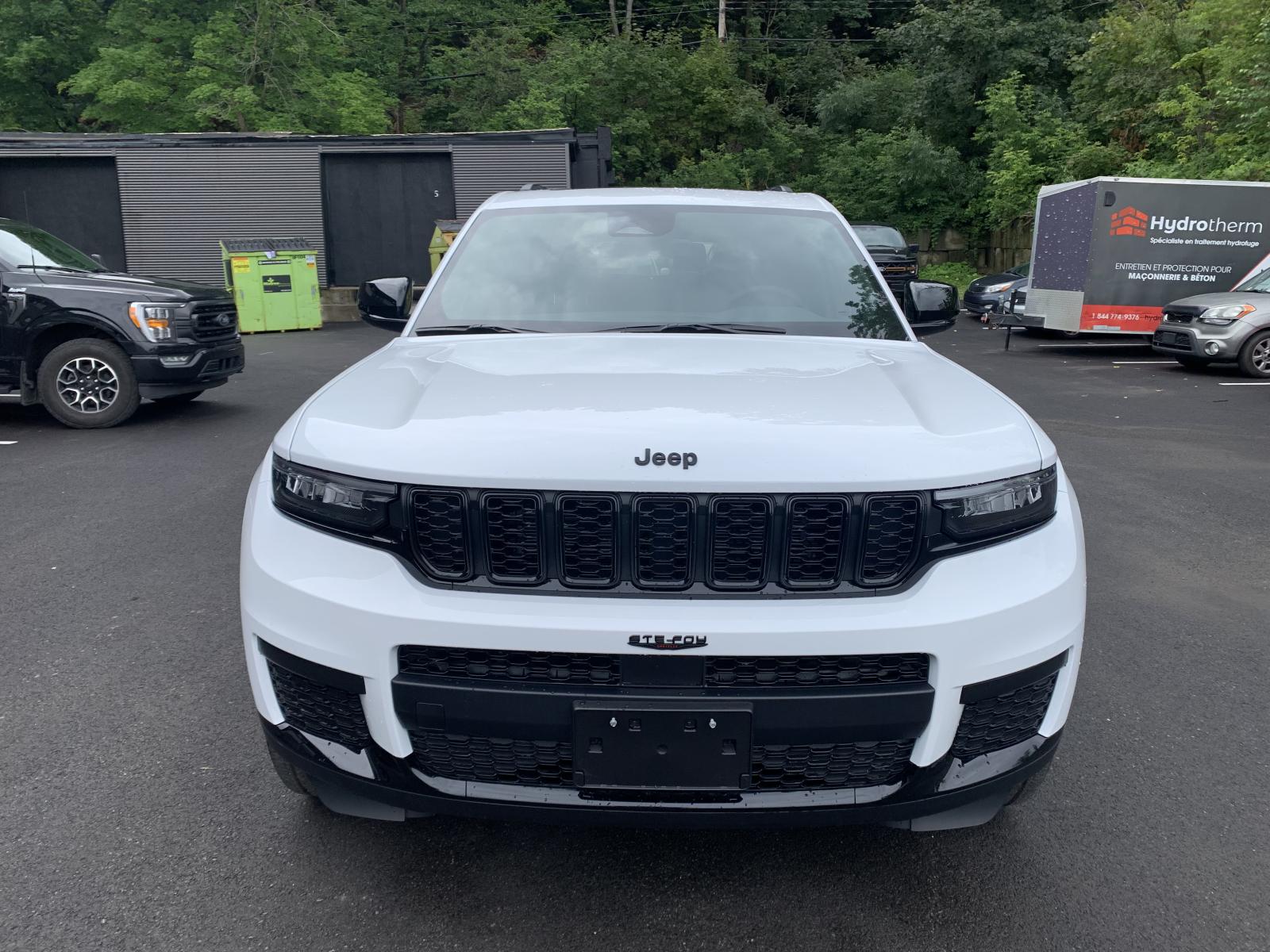 Jeep Grand Cherokee L Altitude 2025 — photo 2