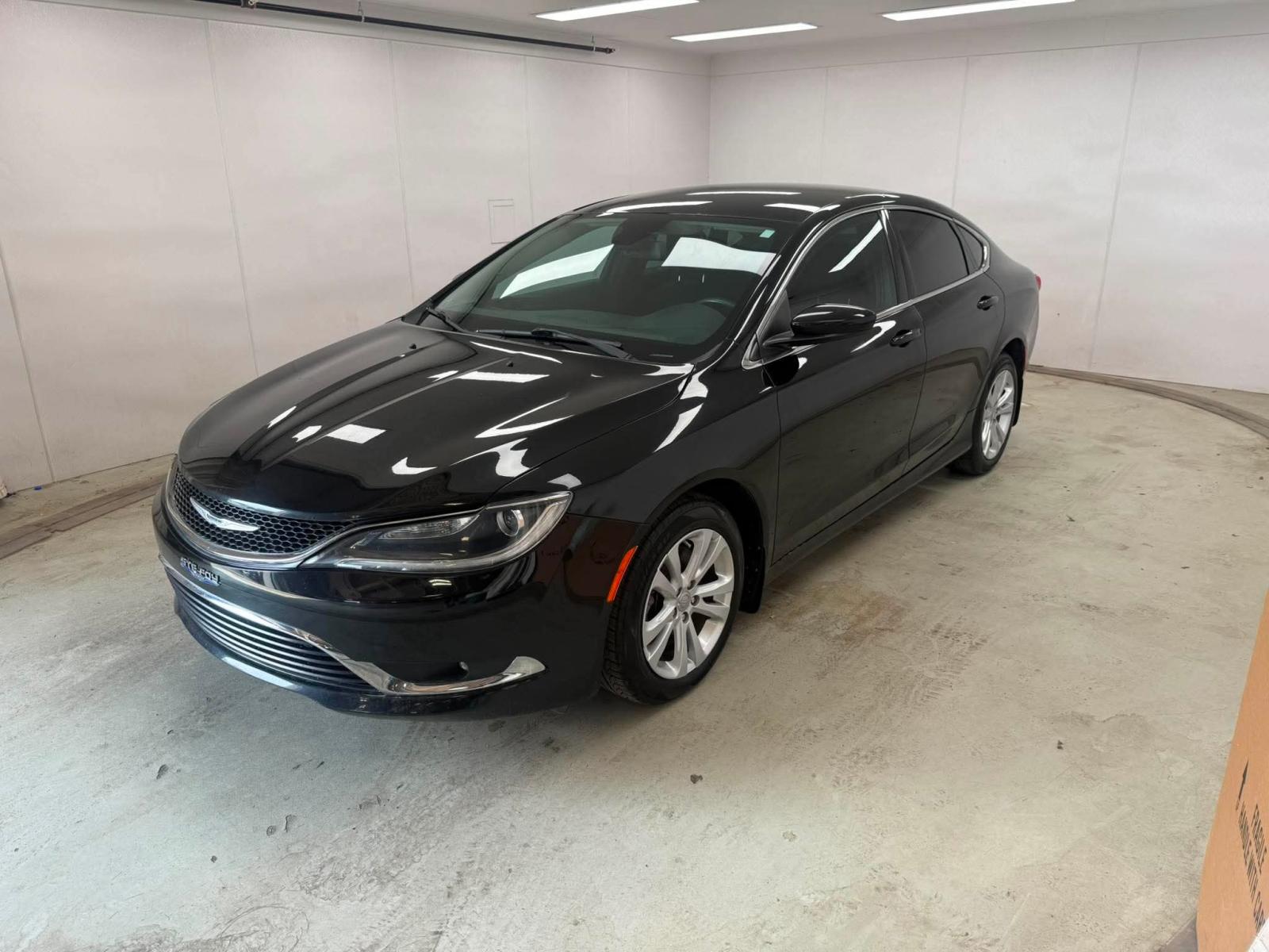Chrysler 200 Limited 2015