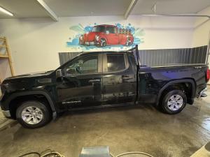 Miniature 11 GMC Sierra 1500 Base 2023