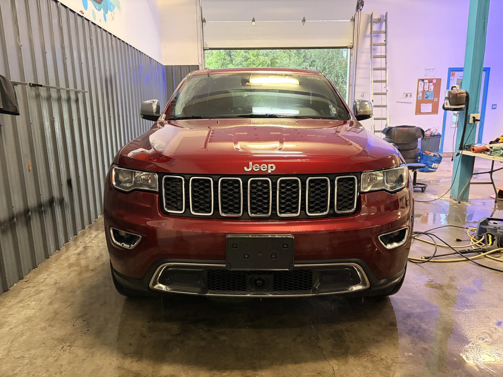 Jeep Grand Cherokee Limited 2021 — photo 2