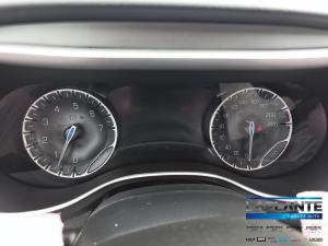 Miniature 13 Chrysler Grand Caravan SXT 2027