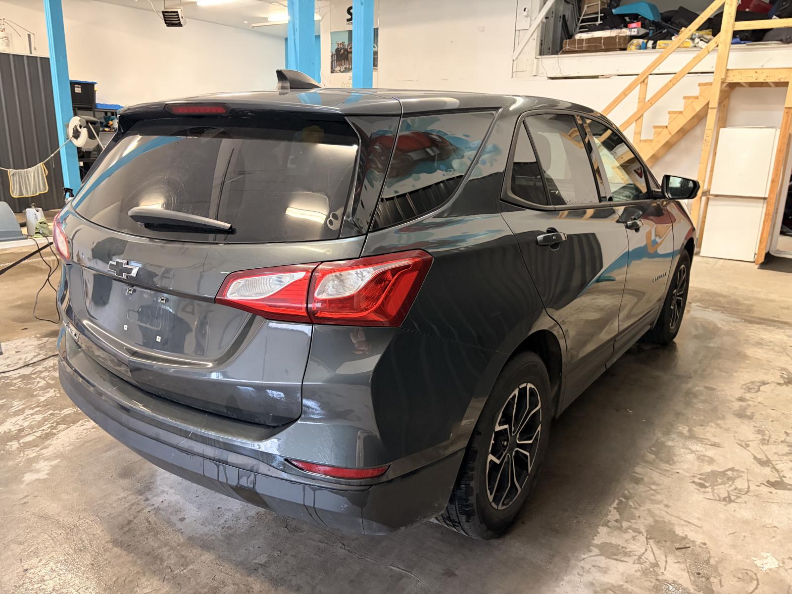 Chevrolet Equinox LS 2019 — photo 4
