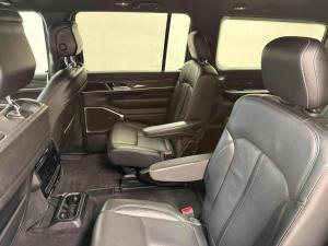 Miniature 9 Jeep Wagoneer Series III 2022