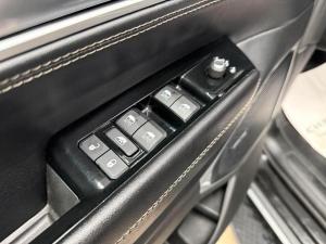 Miniature 12 Jeep Wagoneer Series III 2022
