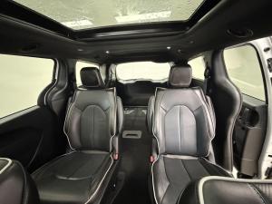Thumbnail 10 Chrysler Pacifica Select PHEV 2024