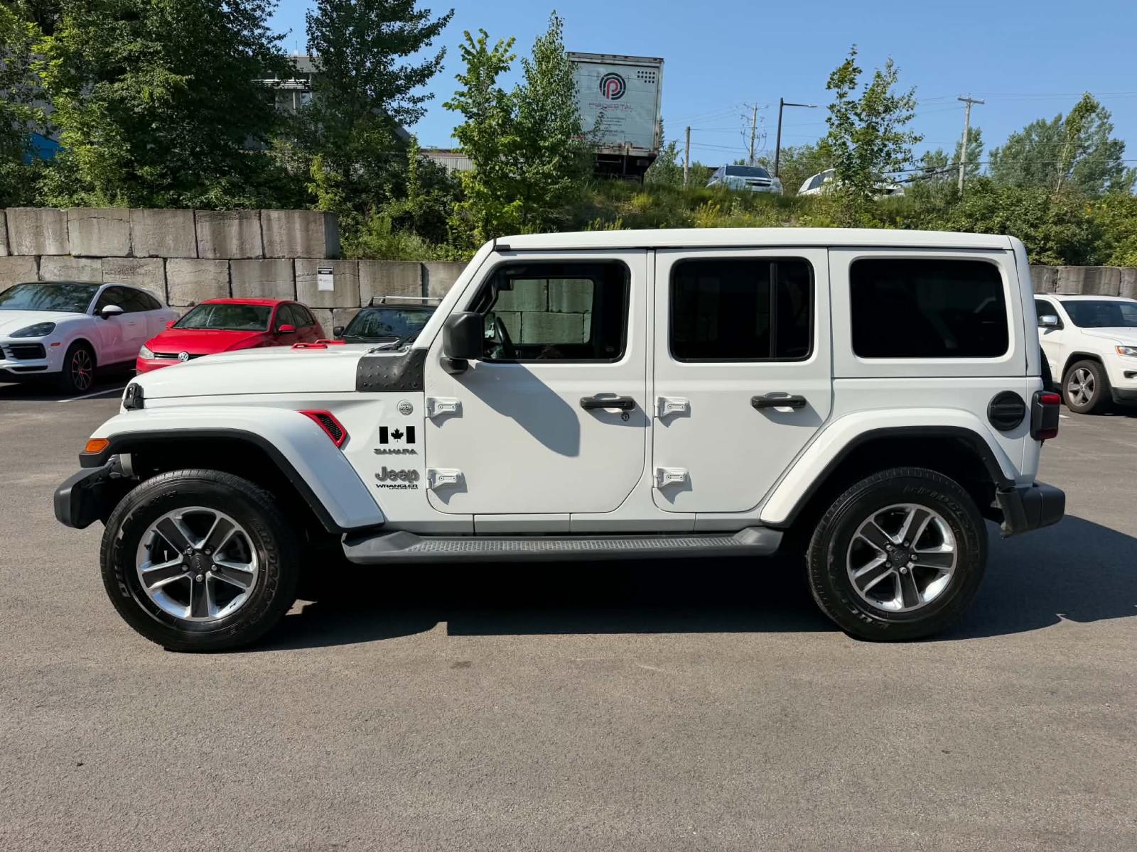 Jeep Wrangler Unlimited Sahara 2019 — photo 7