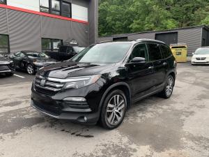 2017 Honda Pilot Touring - Image 1