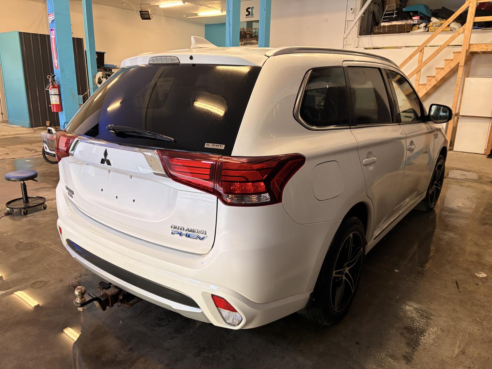 Mitsubishi Outlander GT 2018 — photo 4