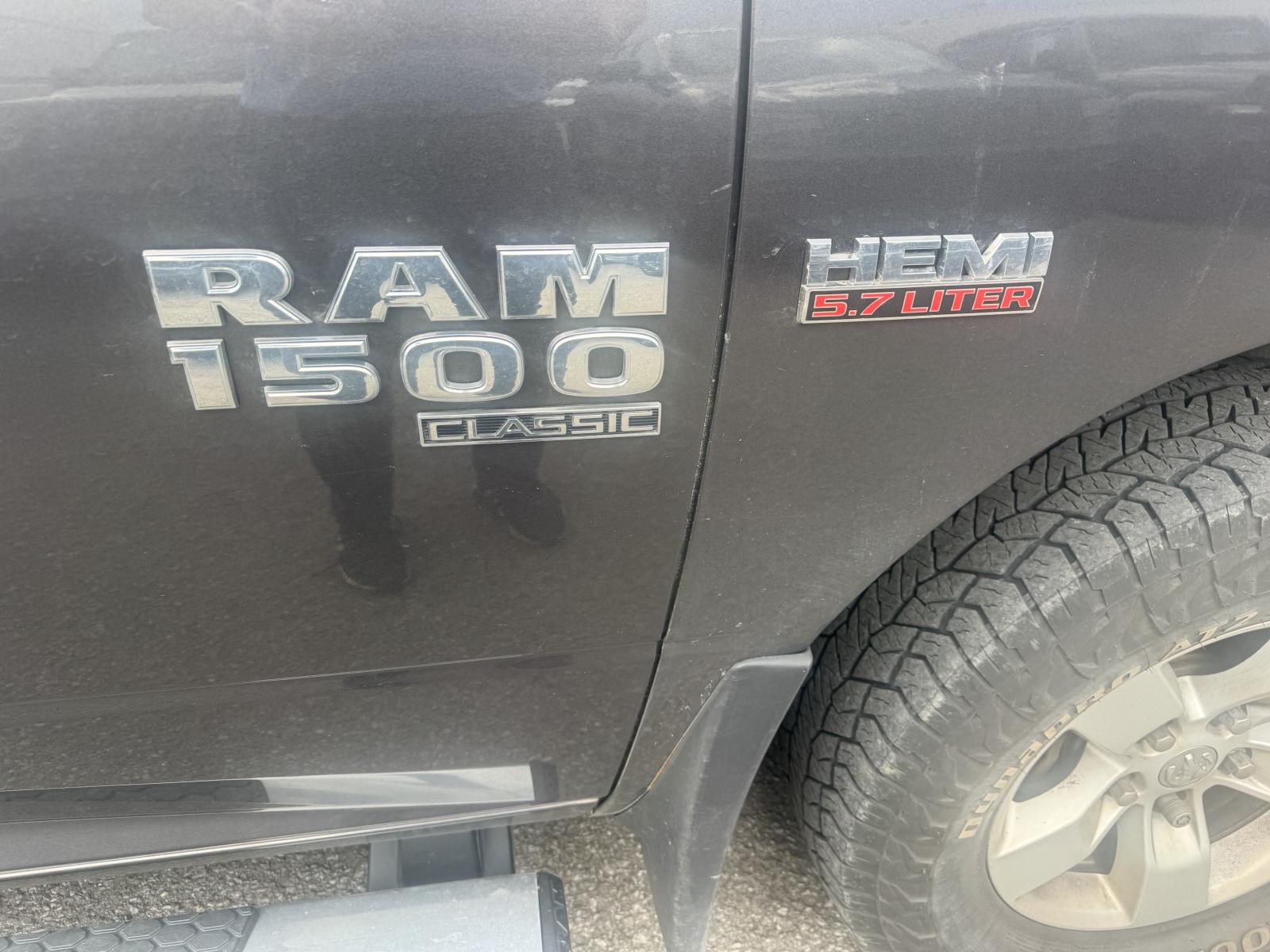 RAM 1500 Classic SLT 2022 — photo 7