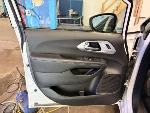 Thumbnail 14 Chrysler Pacifica Limited 2025