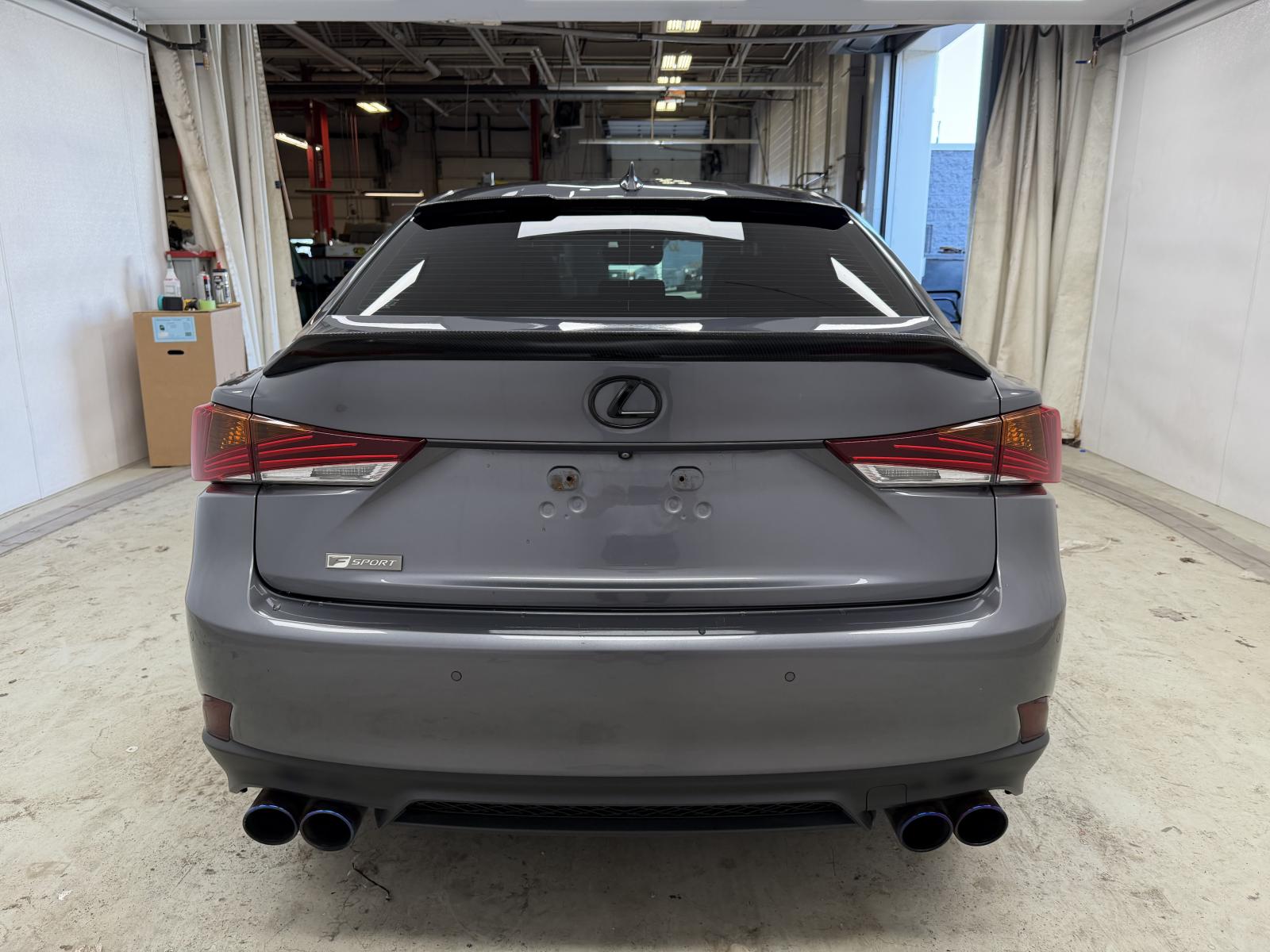 Lexus IS 300 2020 — photo 6