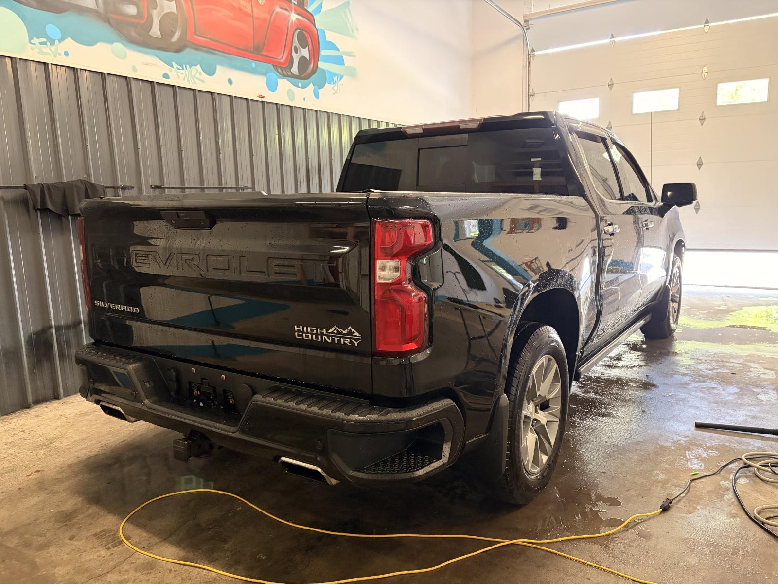 Chevrolet Silverado High Country 2019 — photo 4