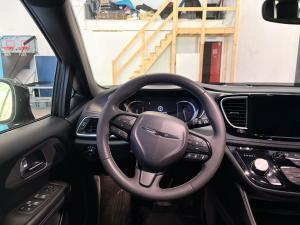 Miniature 13 Chrysler Pacifica Hybrid Limited 2022