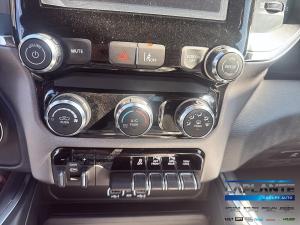 Miniature 20 RAM 1500 Black Express 2026