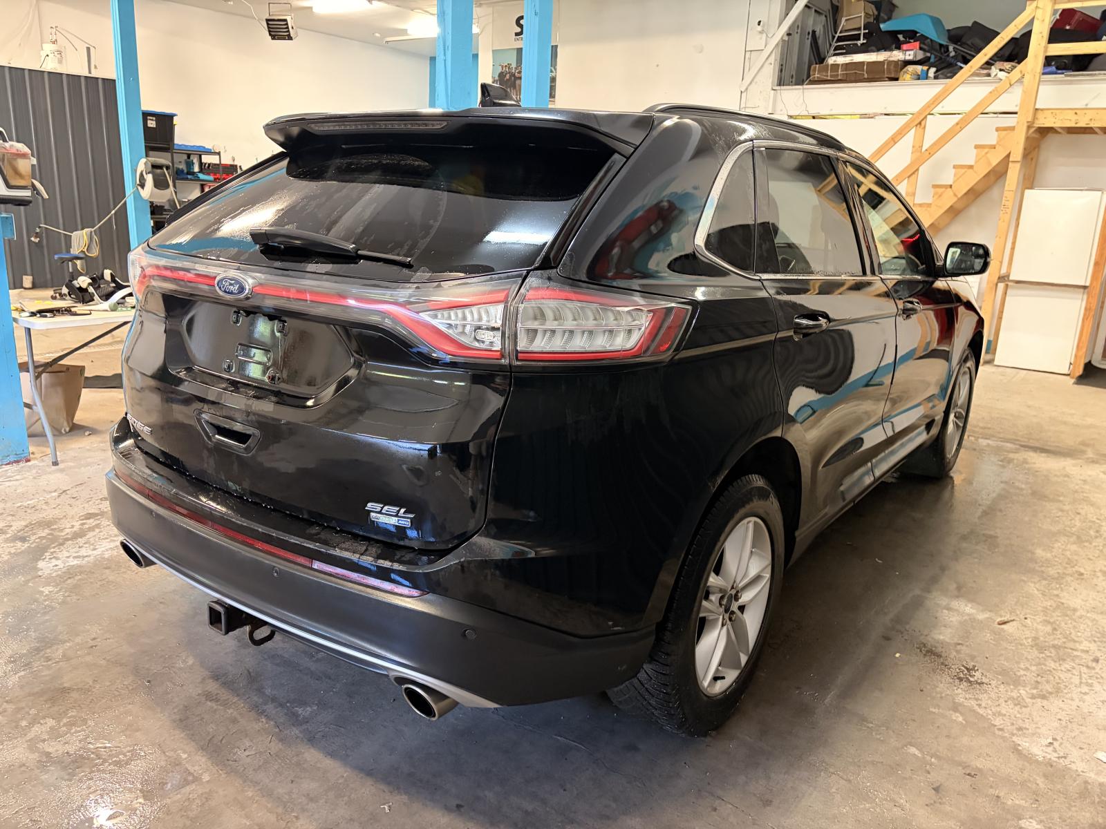 2016 Ford Edge