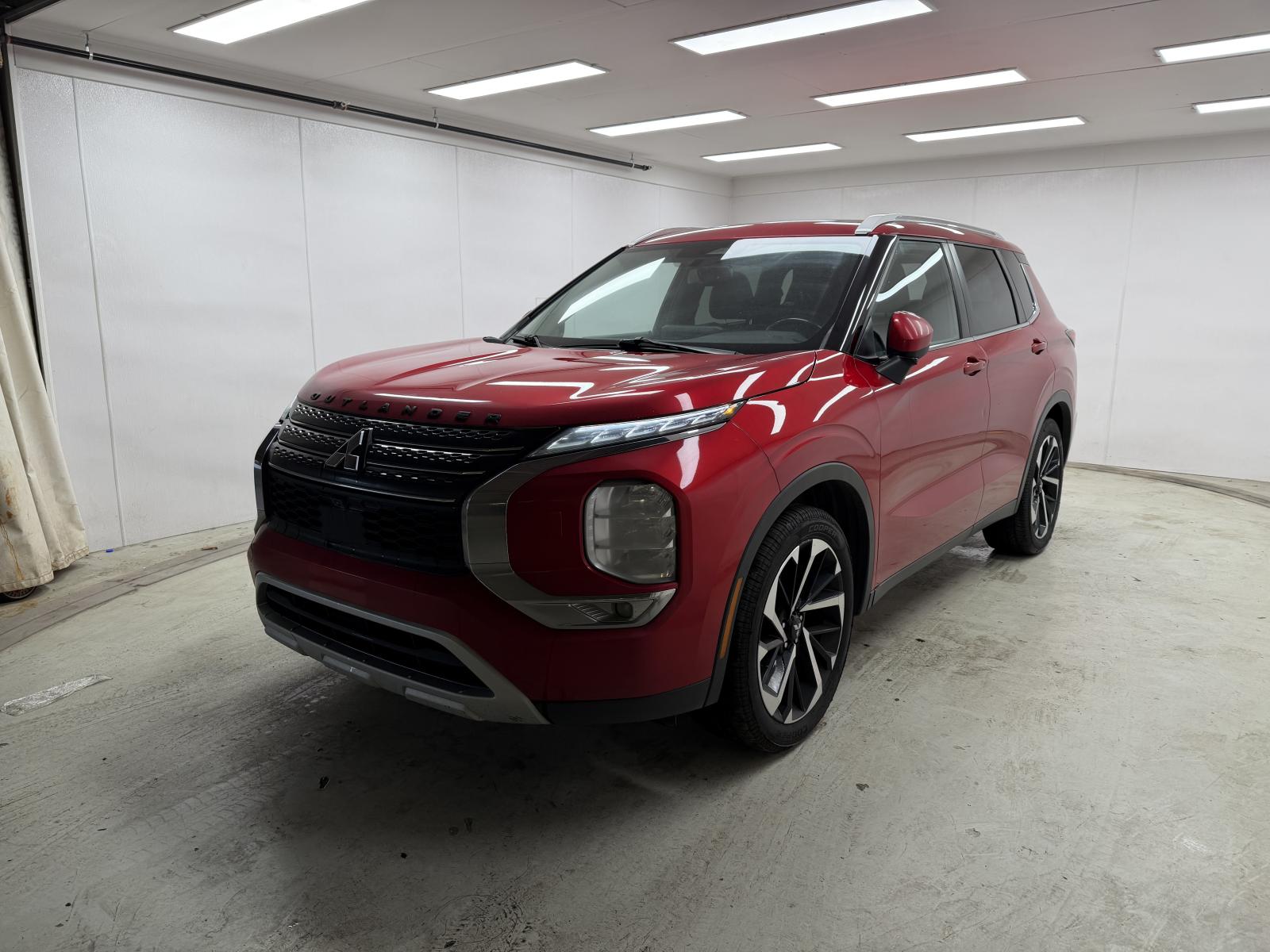Mitsubishi Outlander Sel S-Awc 2022