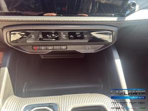 Thumbnail 17 Jeep Cherokee Limited Altitude 2026