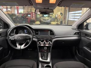 Thumbnail 9 Hyundai Elantra Preferred 2020