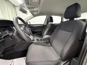 Miniature 16 Volkswagen Jetta Comfortline 2020