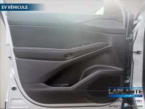 Miniature 10 Jeep Cherokee Laredo 2026