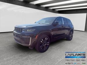 2027 Jeep Grand Cherokee Laredo - Image 1
